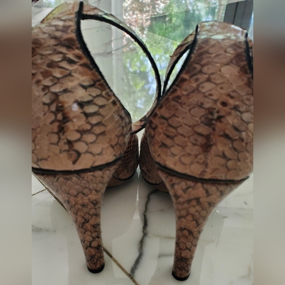 DEREK LAM - size 9-PENNY LOAFER HEELS  - SNAKE SKIN - Picture 8 of 9